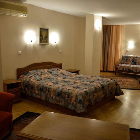 Hotel Drama Burgas ภายนอก รูปภาพ