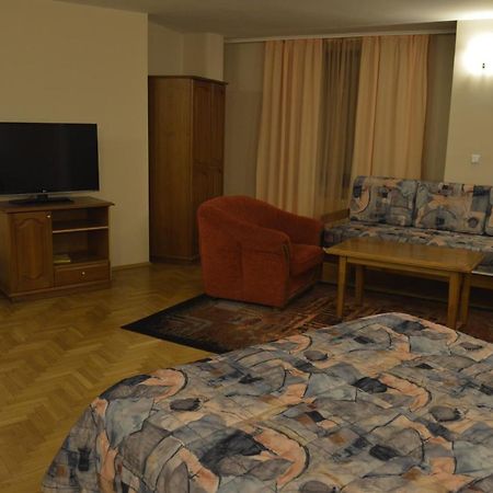 Hotel Drama Burgas ภายนอก รูปภาพ