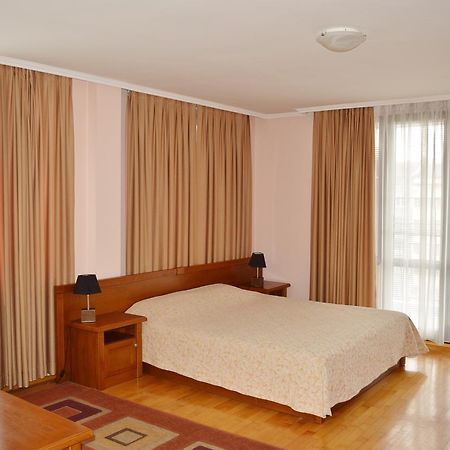 Hotel Drama Burgas ภายนอก รูปภาพ