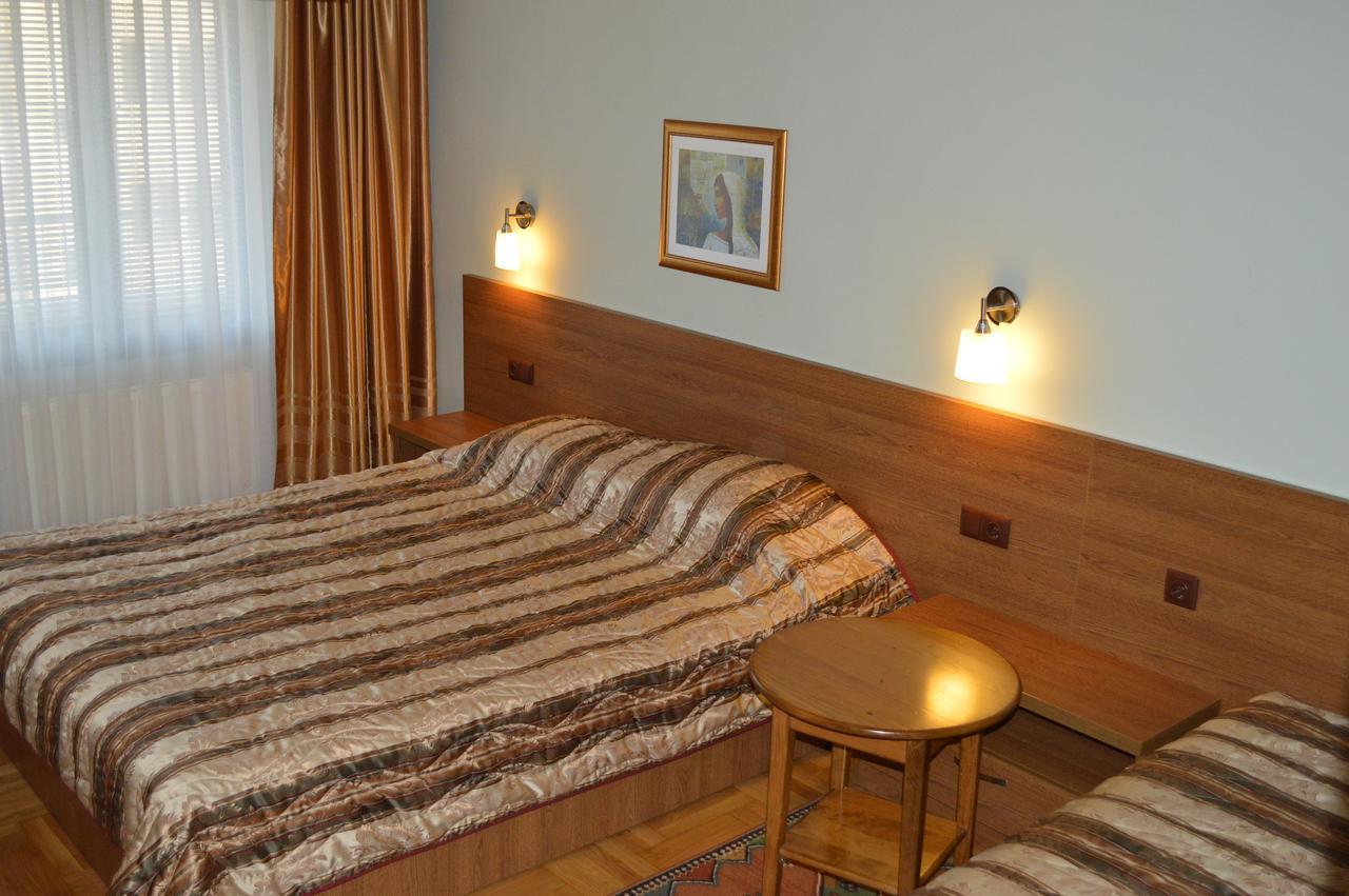 Hotel Drama Burgas ภายนอก รูปภาพ
